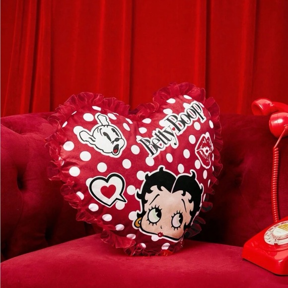 Betty Boop | Cartoon Character And Polka Dot Pattern Heart Shaped Throw Pillow - Picture 2 of 5